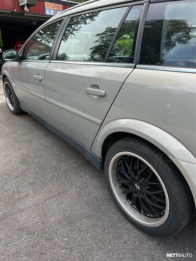 Opel Vectra 2005, photo 6/12