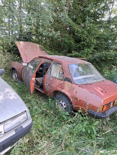 Opel Ascona 1981, kuva 2/10