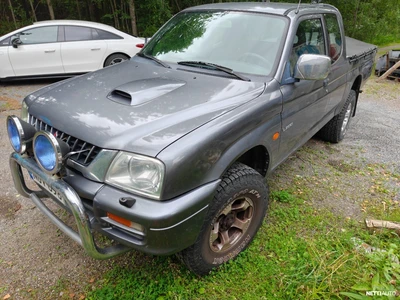 Mitsubishi L200 1999, photo 6/10