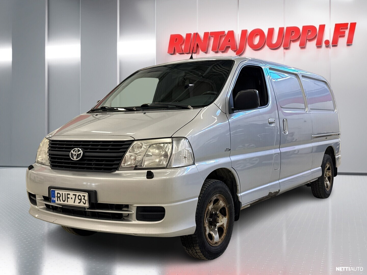 Toyota Hiace 2,5 D-4D 117 5ov pitkä 4WD 2006, photo 3/25