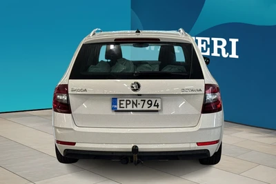 Skoda Octavia Combi 1,6 TDI Style 2018, kuva 6/23