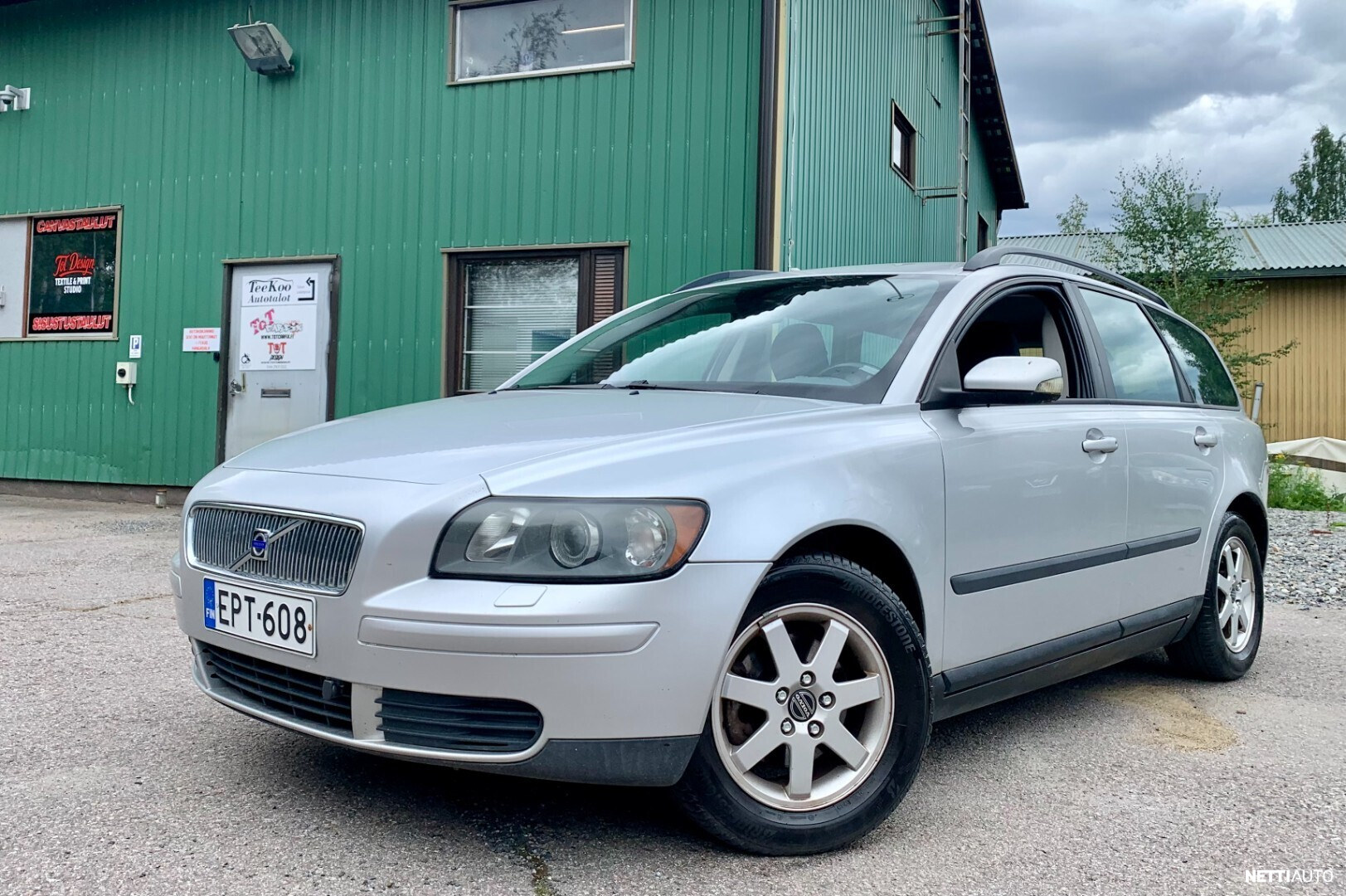 Volvo V50