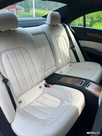 Mercedes-Benz CLS 2012, kuva 7/12