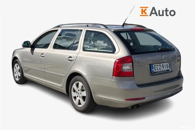 Skoda Octavia 2009, kuva 2/10