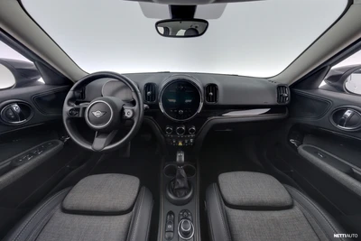 MINI Countryman Cooper SE ALL4 Essential 2023, kuva 7/17