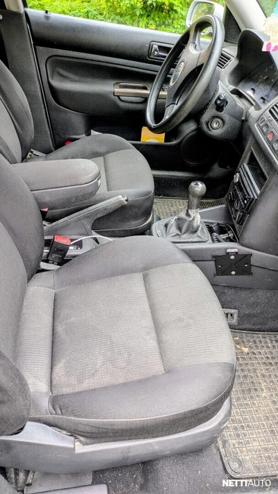 Volkswagen Bora 2003, kuva 6/11