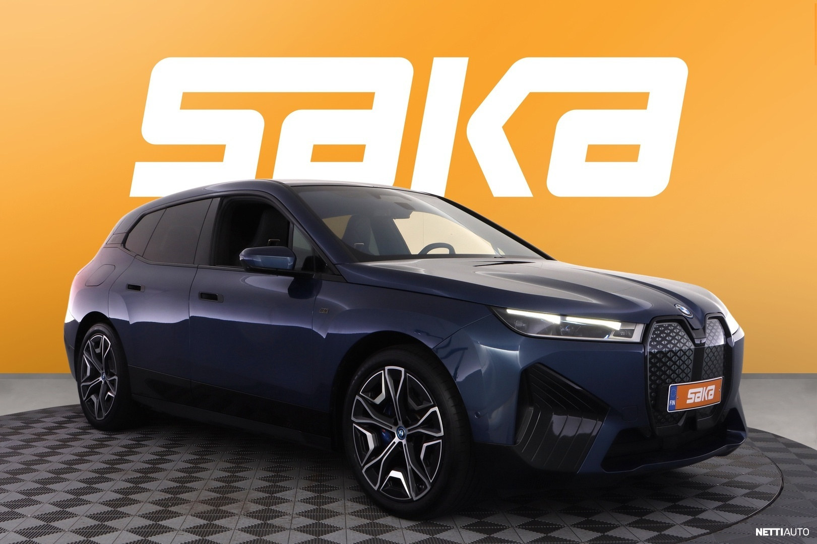 BMW iX M60
