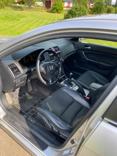 Honda Accord 2007, kuva 2/8