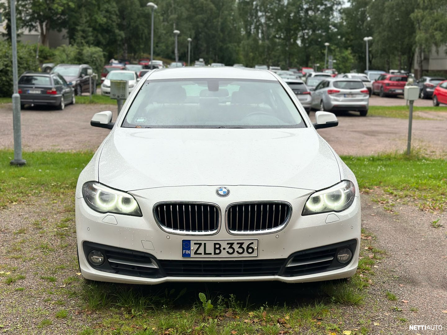 BMW 518