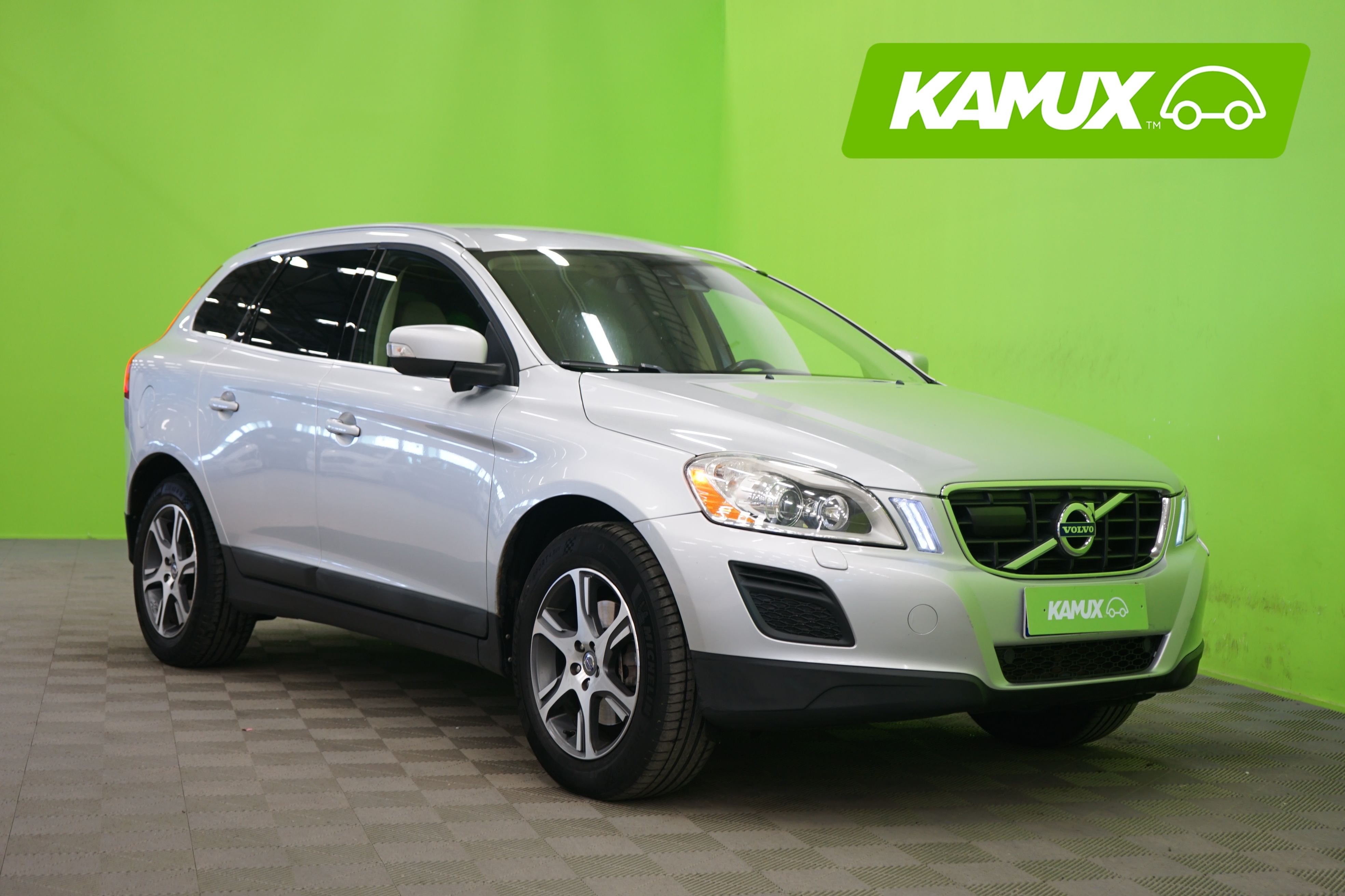Volvo XC60 D5 AWD Summum aut 205hv