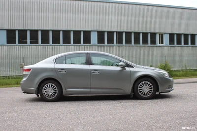 Toyota Avensis 2009, photo 5/19