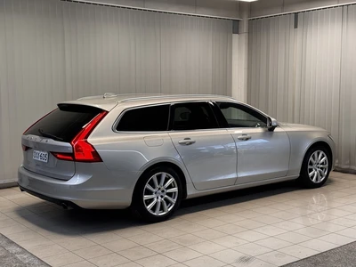 Volvo V90 D4 AWD Business aut 2017, photo 3/24