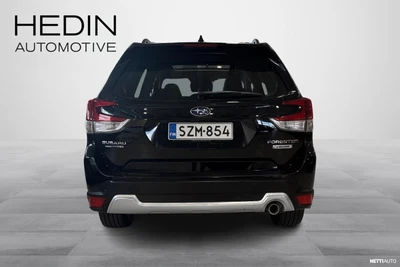 Subaru Forester 2,0i e-Boxer Summit CVT 2020, photo 4/52