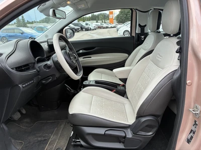 Fiat 500E La Prima 3+1 118hv 42kWh 2021, photo 6/13