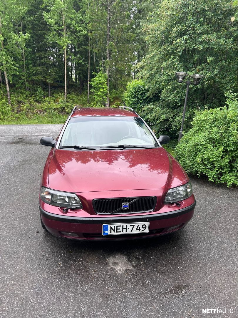 Volvo V70