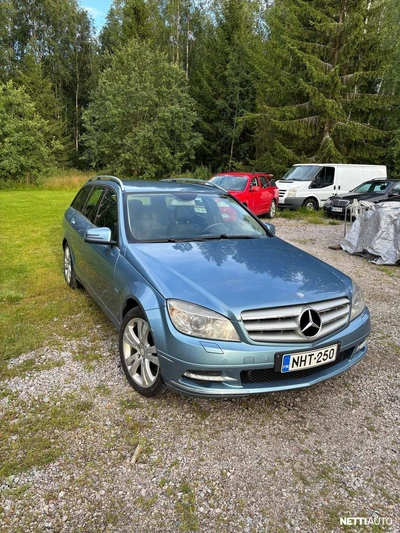 Mercedes-Benz C CDI BE Premium Business 2010, photo 1/19