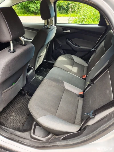 Ford Focus 2012, photo 7/9