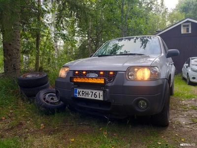 Ford Maverick 2005, kuva 7/10