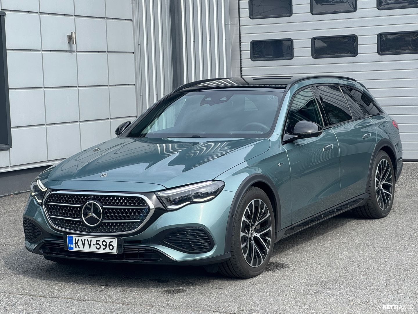 Mercedes-Benz E
