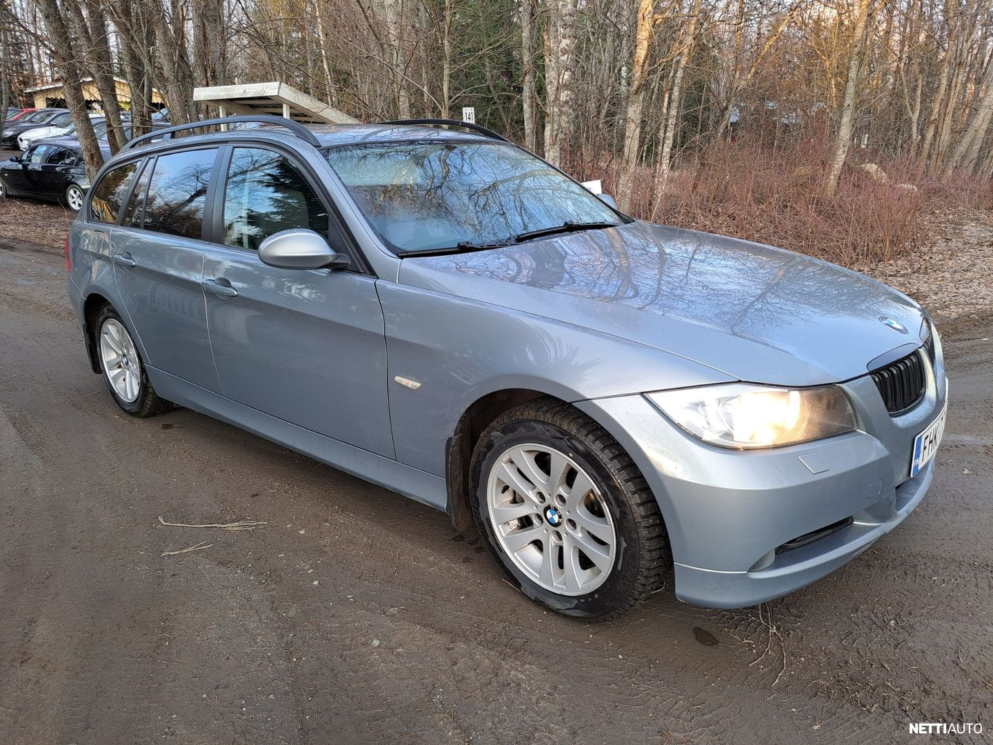 BMW 320
