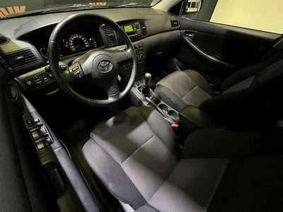 Toyota Corolla 1,6 VVT-i Terra Wagon AC 2006, photo 5/14