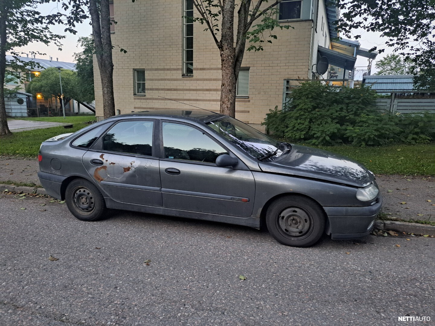 Renault Laguna
