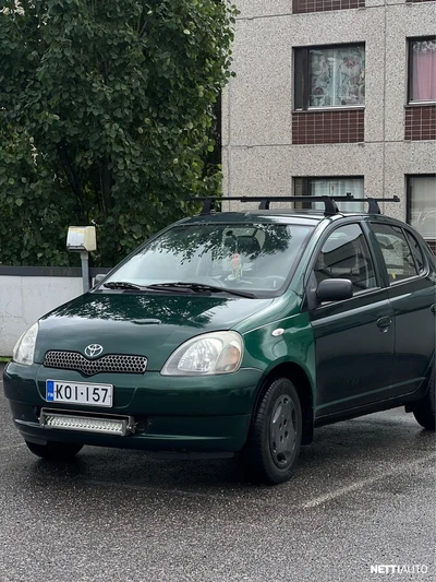Toyota Yaris 2001, photo 2/16