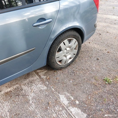 Renault Laguna 2004, kuva 7/14