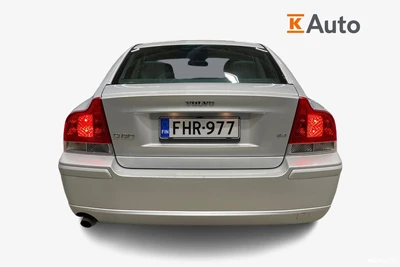 Volvo S60 2,4 170hv 2006, kuva 3/27