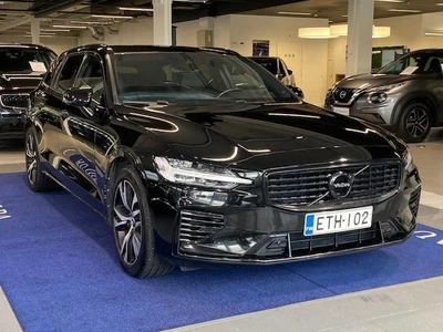 Volvo V60 2020, photo 2/17