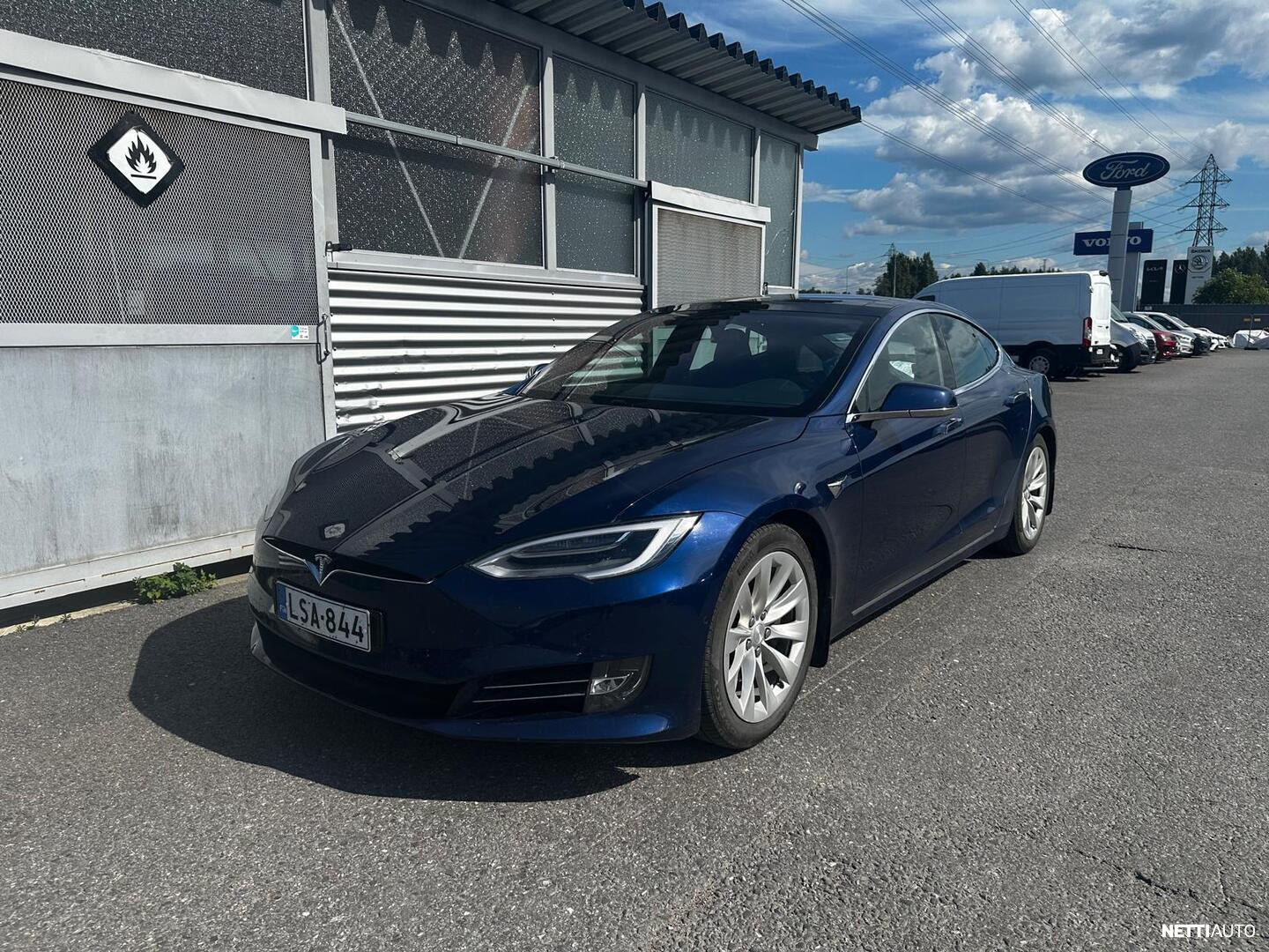 Tesla Model S