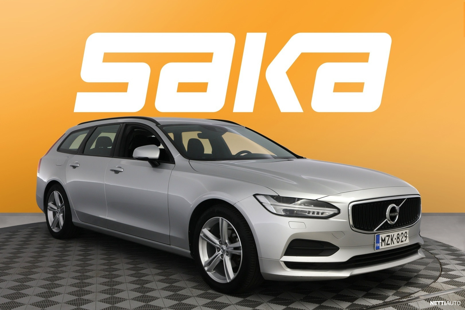 Volvo V90