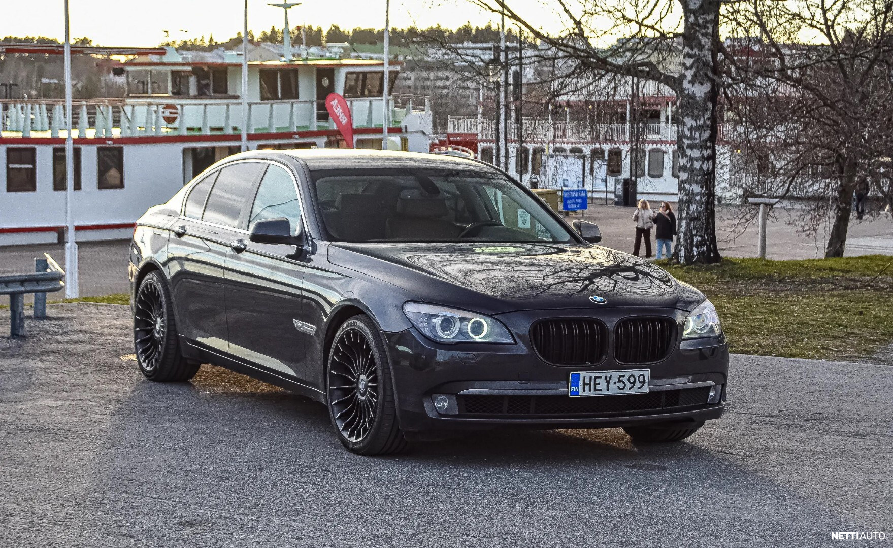 BMW 740