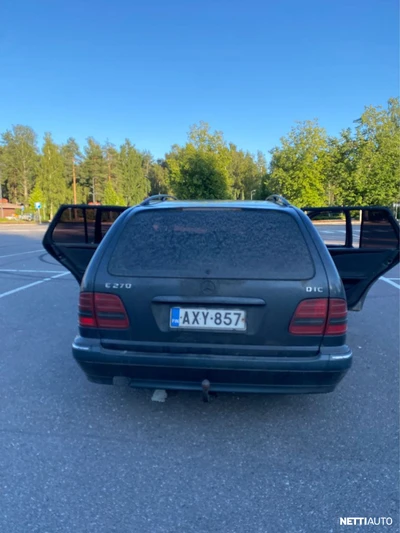 Mercedes-Benz E 270 CDI Elegance Farmari 2000, photo 2/11