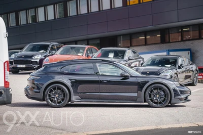 Porsche Taycan 2023, photo 4/8