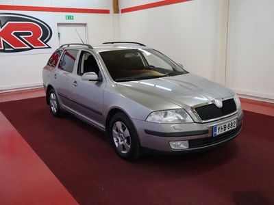 Skoda Octavia Combi 1,9 TDI Elegance 2008, kuva 3/10
