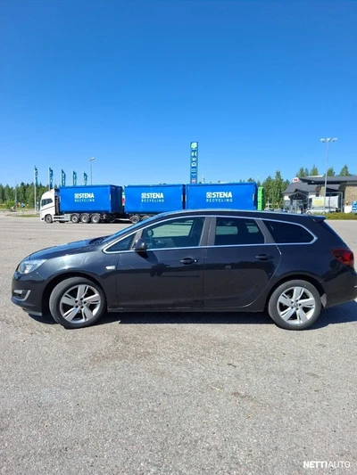 Opel Astra 2013, kuva 2/10