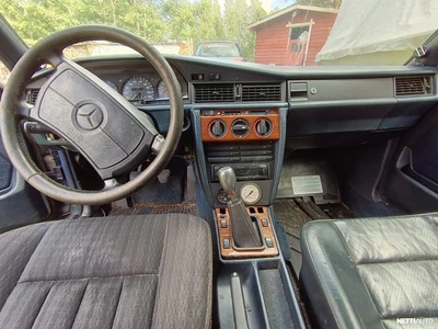 Mercedes-Benz 190 190 1991, photo 5/10
