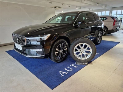 Volvo XC60 2023, photo 2/27