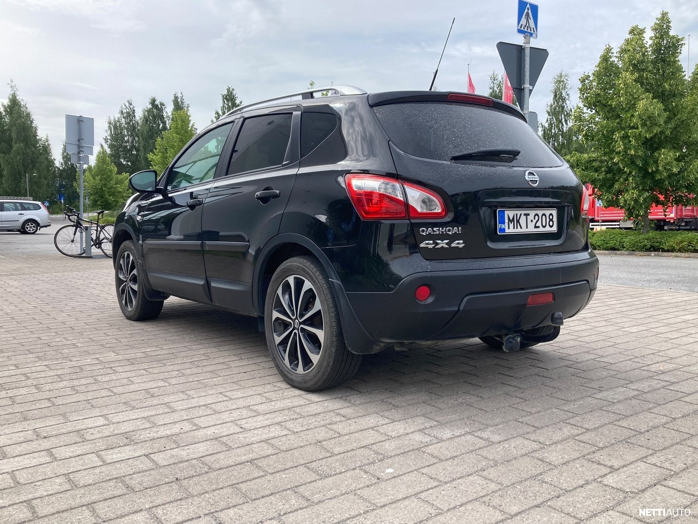 Nissan Qashqai 2012, photo 3/9