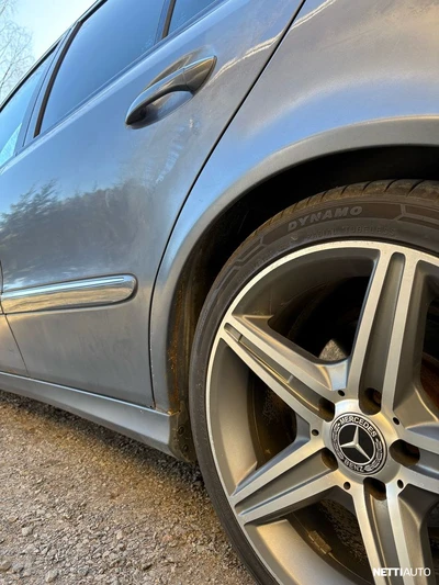 Mercedes-Benz E 220 2003, kuva 7/12