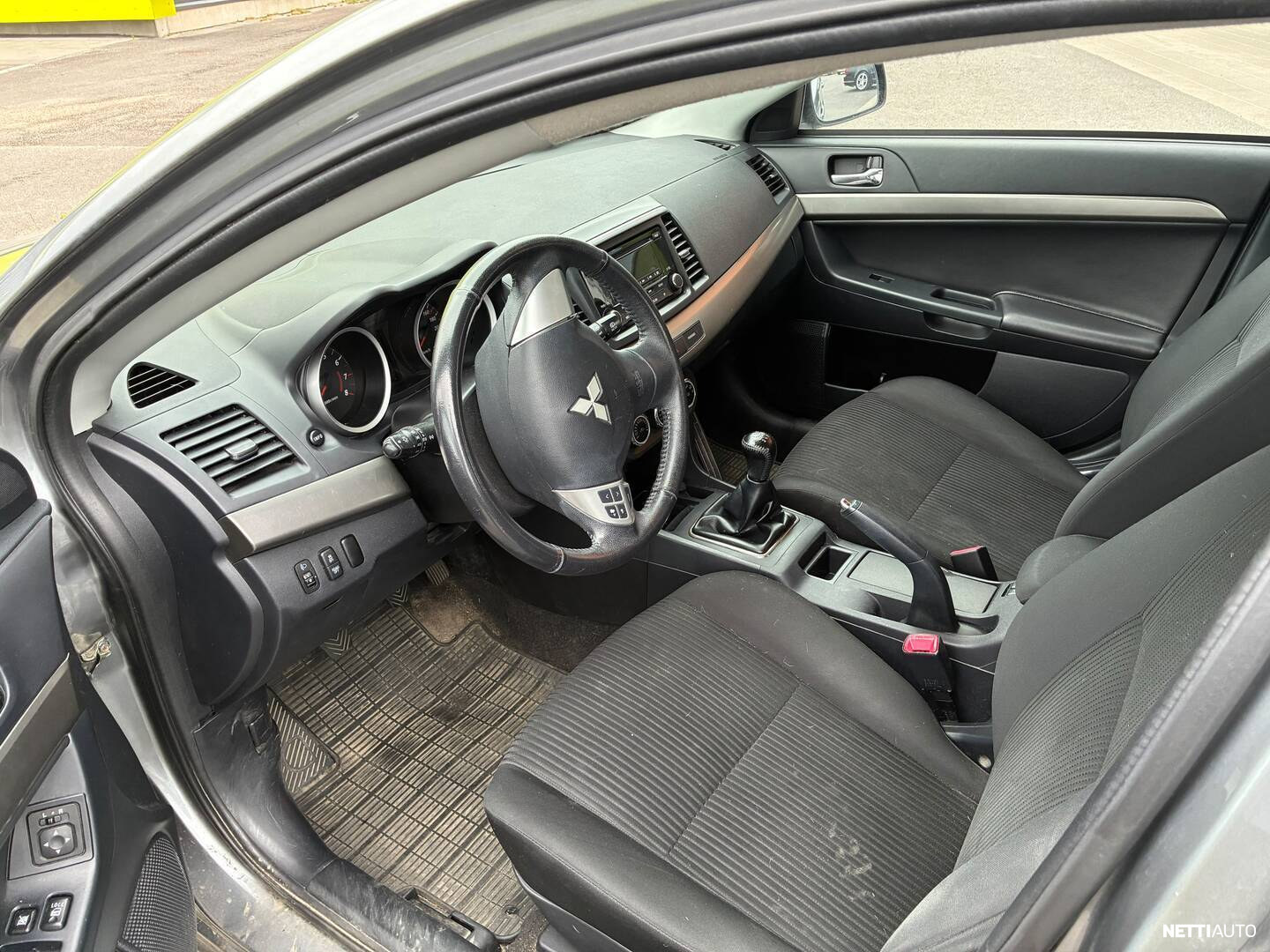 Mitsubishi Lancer 2014, kuva 3/5