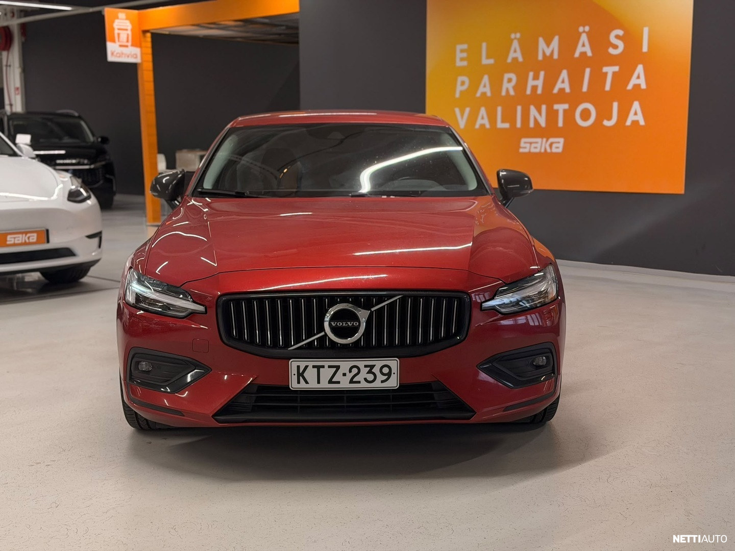 Volvo S60 2021, photo 2/10