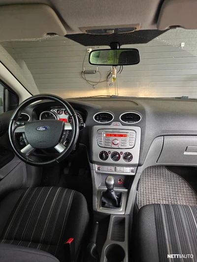 Ford Focus 2008, kuva 5/10