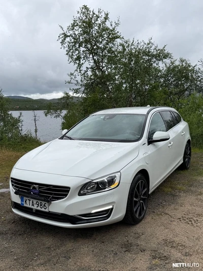 Volvo V60 2014, kuva 1/14