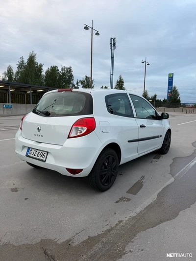 Renault Clio 2011, kuva 5/18