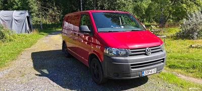 Volkswagen Transporter 2015, kuva 1/10