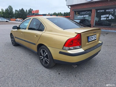 Volvo S60 2002, photo 3/10