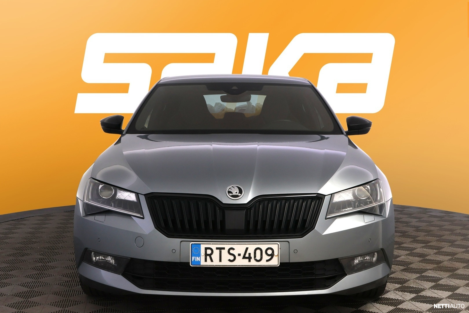 Skoda Superb 2018, kuva 2/45