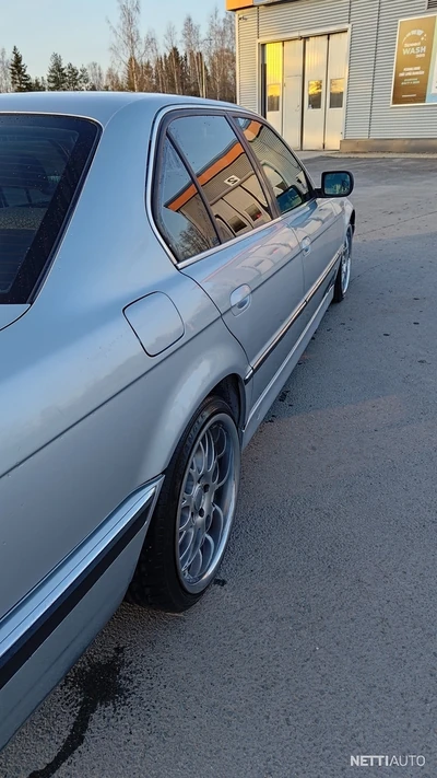 BMW 740 1996, photo 3/13